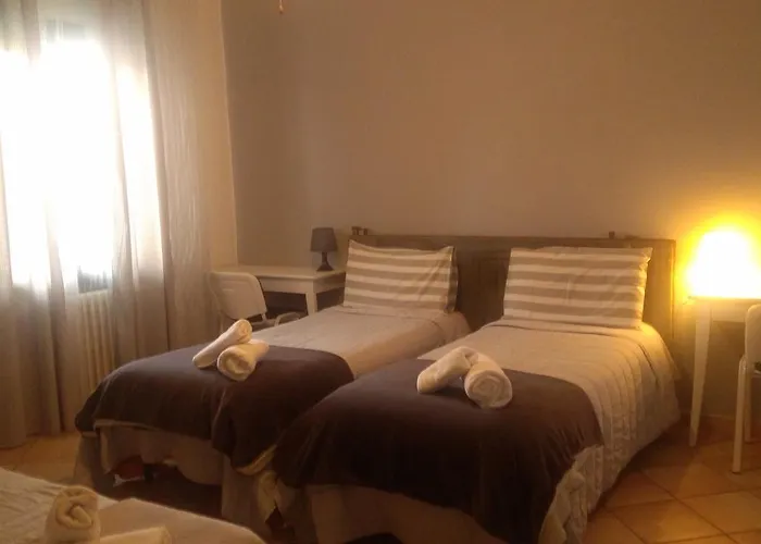 فندق مبيت وإفطار Casa Dori بيرغامو