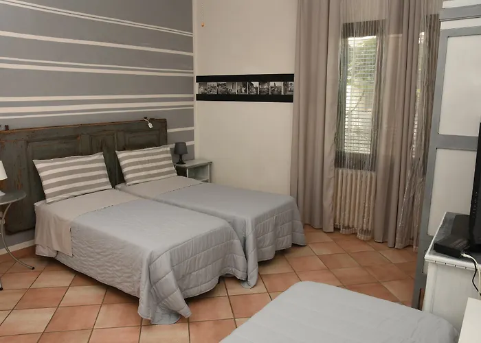 فندق مبيت وإفطار Casa Dori 3*